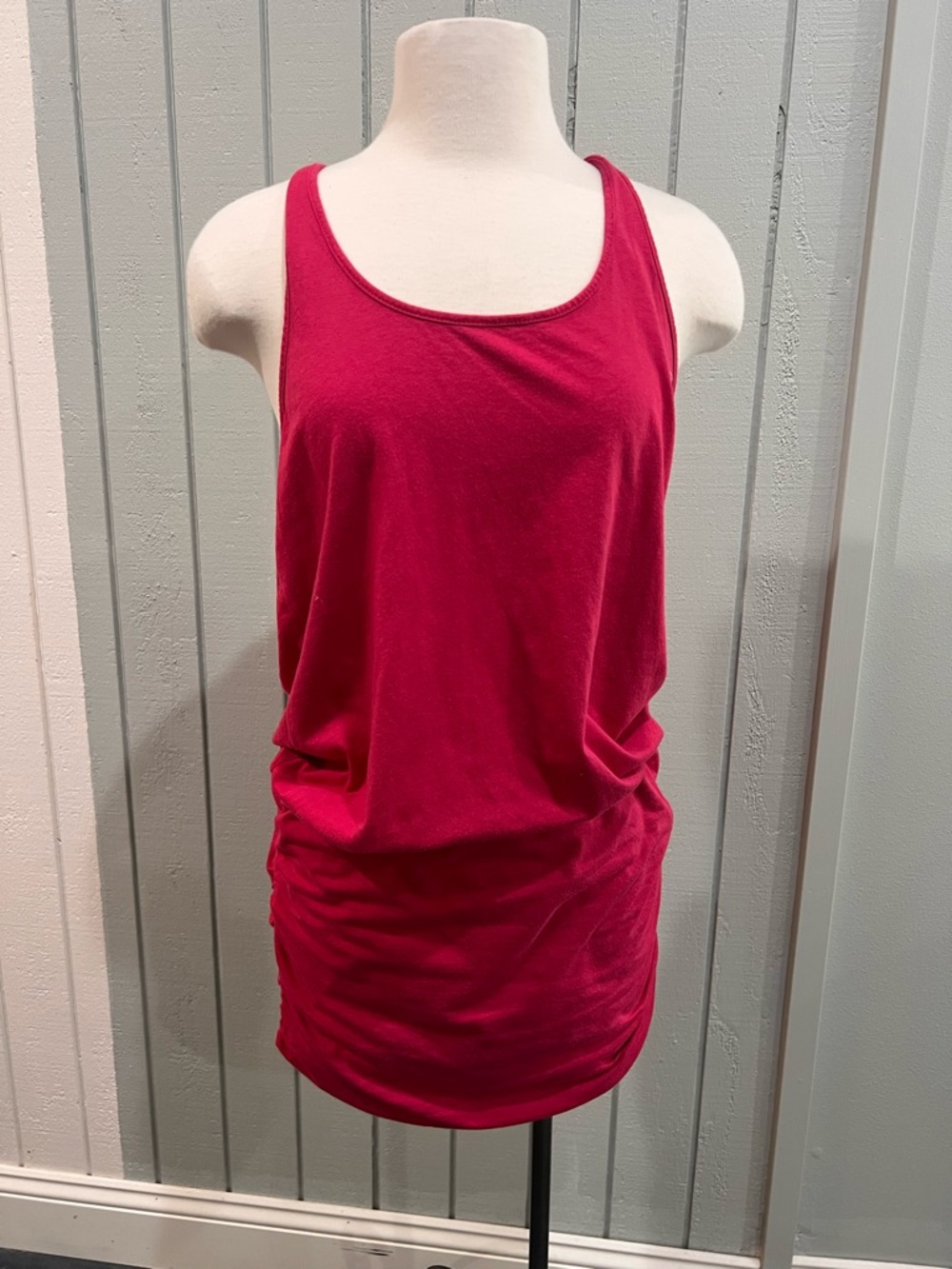 Michael Stars Fuchsia Scoop Neck Tank Top